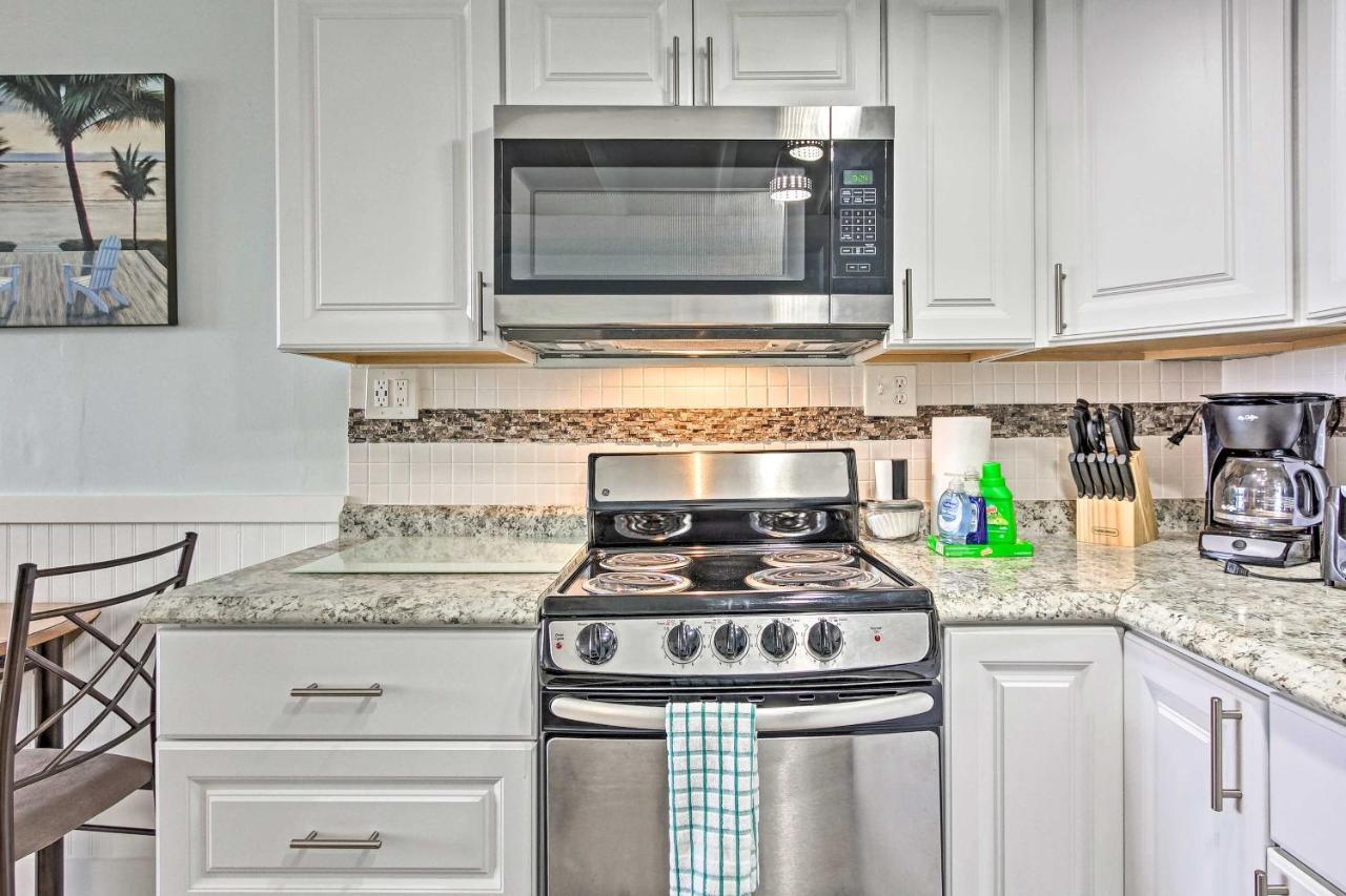 Panama City Beach Studio With Pool And Beach Access Exterior photo